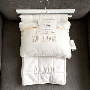 Rae Dunn 2021 Baby quilt set